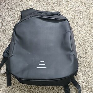 Anit-Theft Backpack With Charging Port